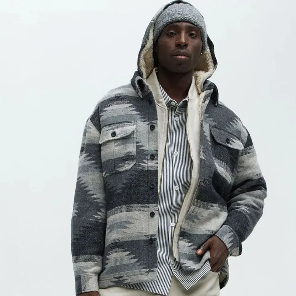 Mens Lightweight Hooded Sherpa Print Shacket -C